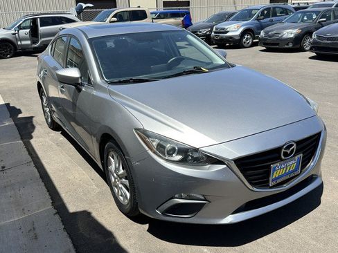 Used 2014 MAZDA MAZDA3 i Grand Touring FWD image 3