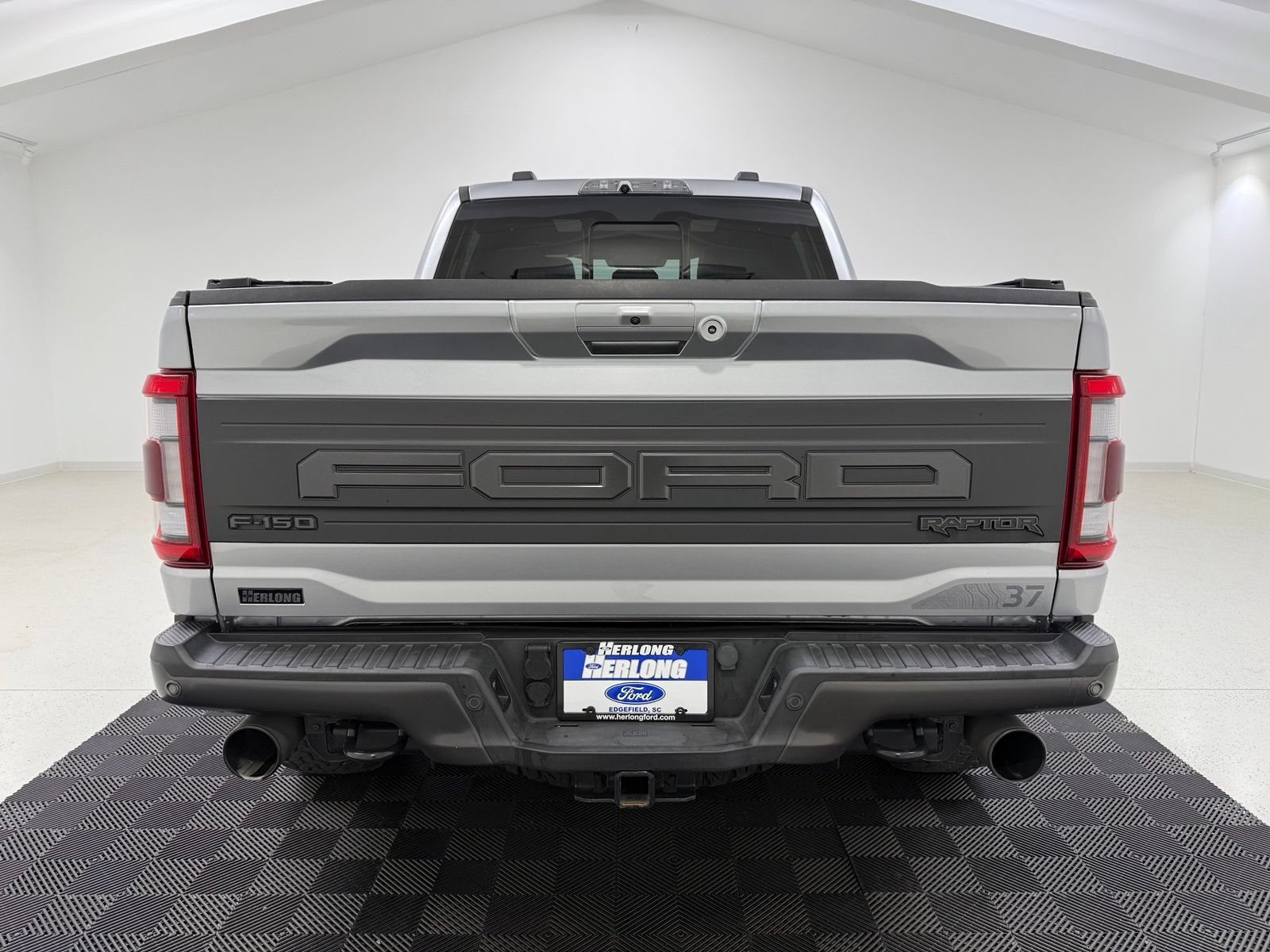 Used 2021 Ford F150 Raptor w/ Raptor 37 Performance Package AWD/4WD image 7