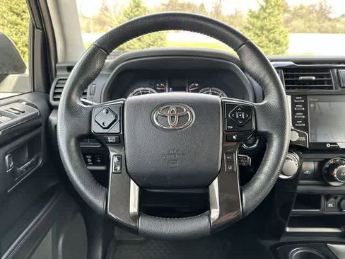 Used 2023 Toyota 4Runner TRD Off-Road Premium w/ Off Road Premium Plus Package image 8