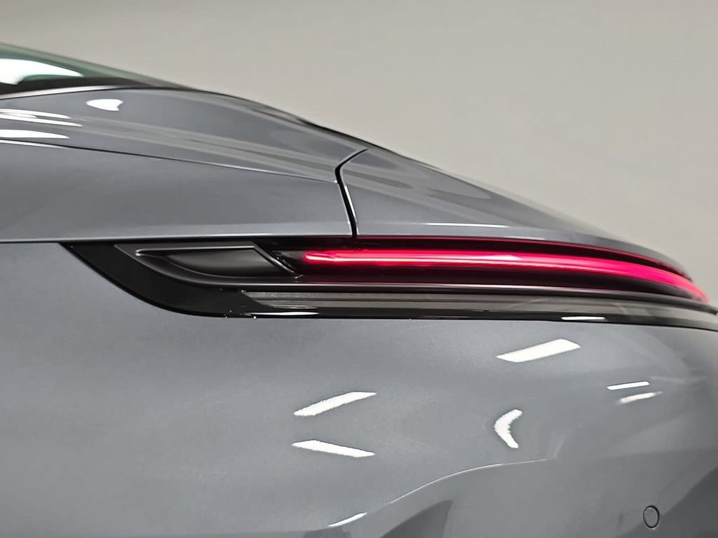 Certified 2026 Porsche 911 Targa 4 GTS AWD/4WD image 29