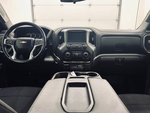 Used 2019 Chevrolet Silverado 1500 LT w/ All-Star Edition image 15