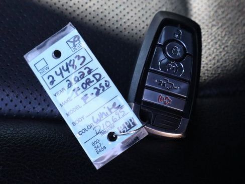 Used 2022 Ford F250 Platinum image 53