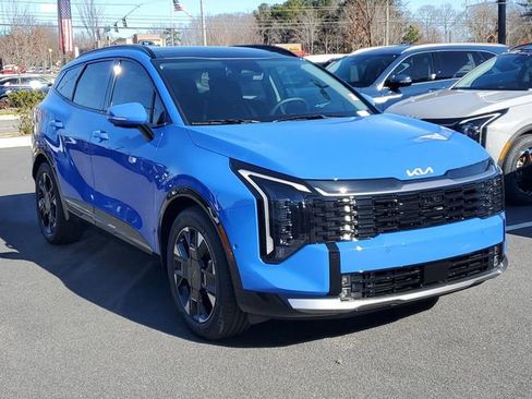 New 2026 Kia Sportage SX image 3