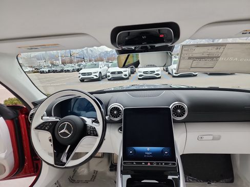 New 2026 Mercedes-Benz Maybach SL 680 image 12