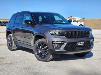 New 2025 Jeep Grand Cherokee Limited video 2