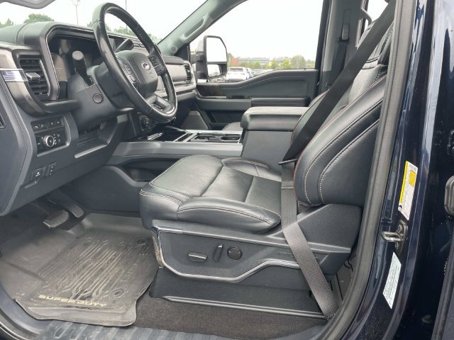 Used 2024 Ford F350 Lariat w/ Lariat Ultimate Package AWD/4WD image 21