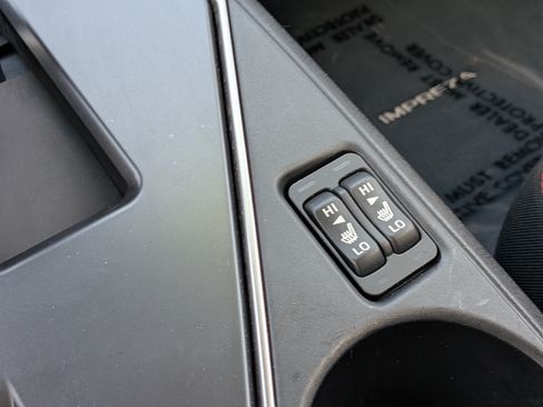 Used 2024 Subaru Impreza 2.0i Sport AWD/4WD image 32