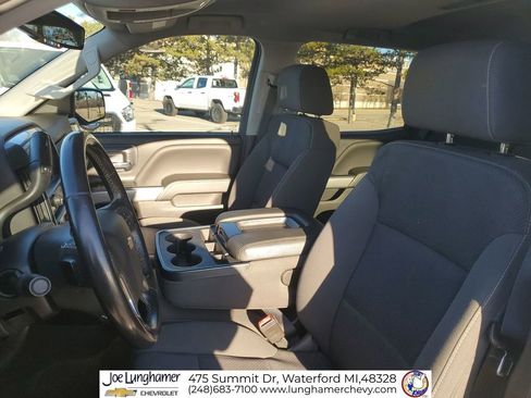 Used 2018 Chevrolet Silverado 1500 LT w/ All Star Edition image 19