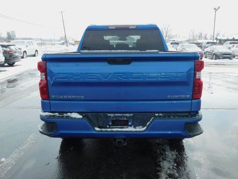 Used 2024 Chevrolet Silverado 1500 Custom w/ Turbomax Blackout Package AWD/4WD image 29