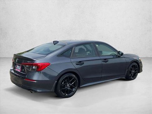 Used 2024 Honda Civic Sport image 5