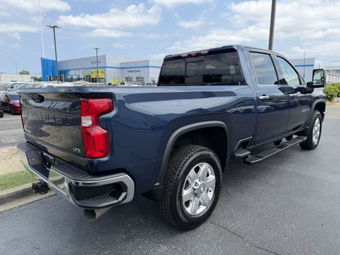 Used 2020 Chevrolet Silverado 2500 LTZ AWD/4WD image 7