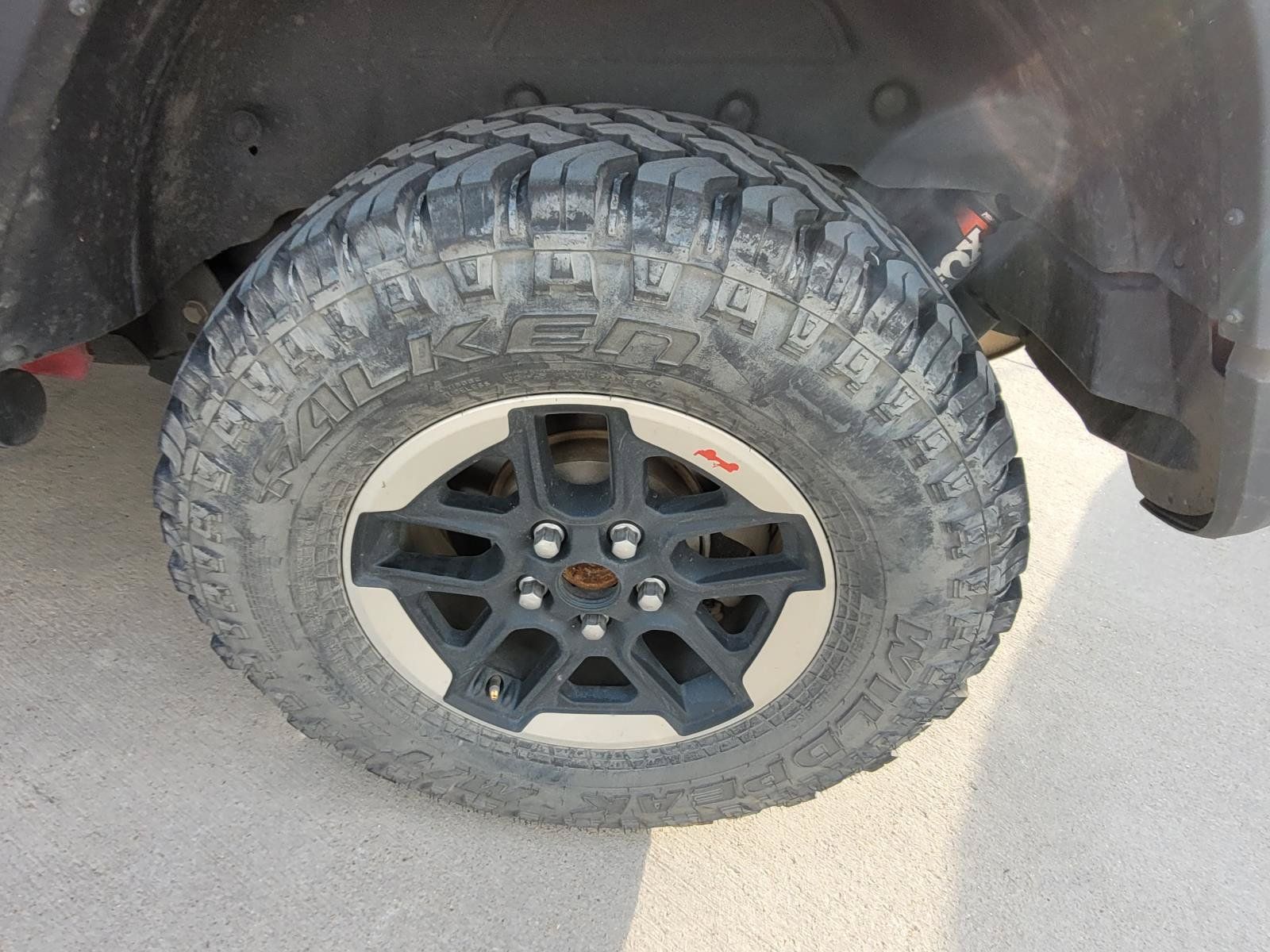 Used 2020 Jeep Wrangler Unlimited Rubicon AWD/4WD image 2