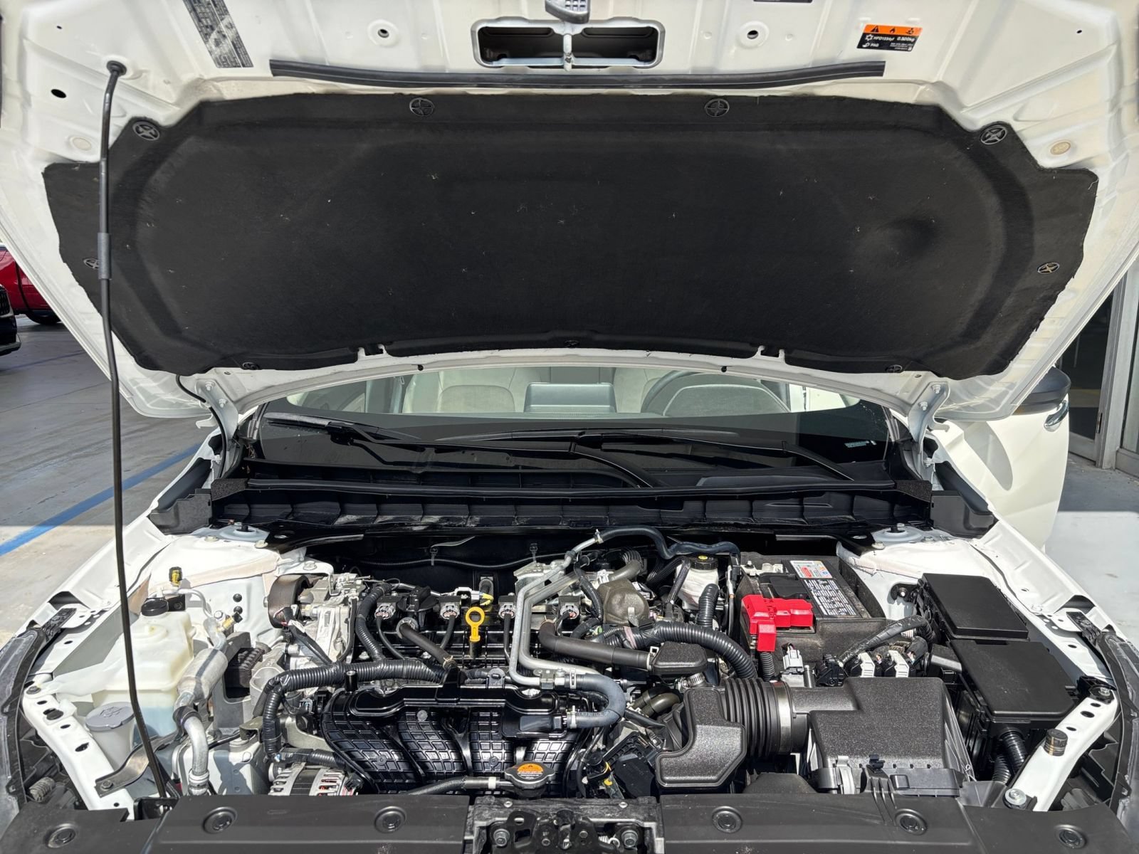 Used 2025 Nissan Altima 2.5 SV FWD image 32