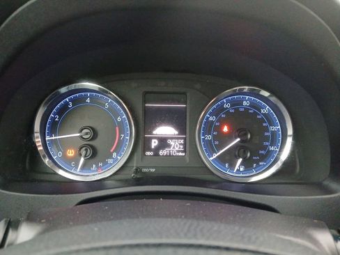Used 2019 Toyota Corolla LE FWD image 13