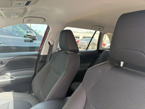 Used 2025 Toyota RAV4 LE FWD image 4