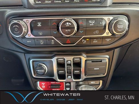 Used 2010 Subaru Forester 2.5X Premium image 37