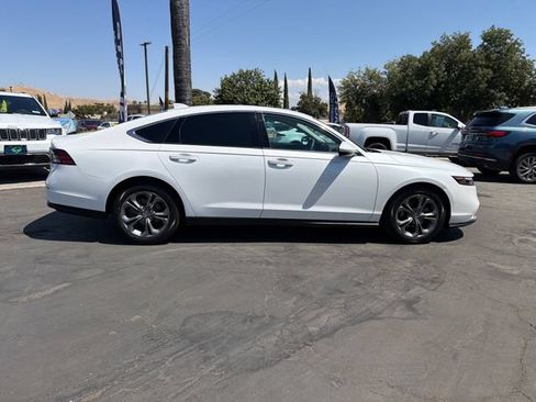 Used 2024 Honda Accord EX image 8