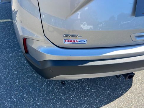 Certified 2022 Ford Edge SEL w/ Convenience Package image 23