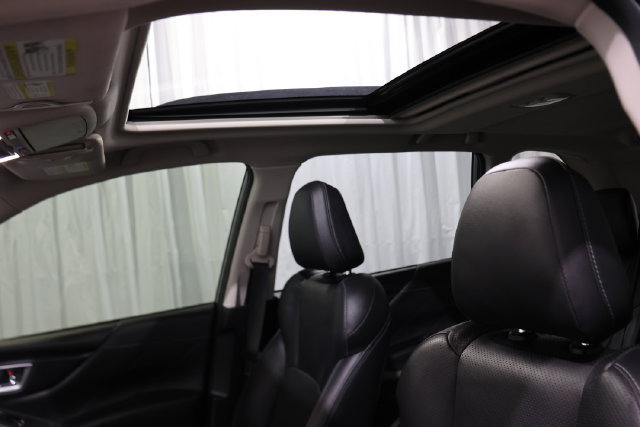 Used 2022 Subaru Forester Limited AWD/4WD image 33