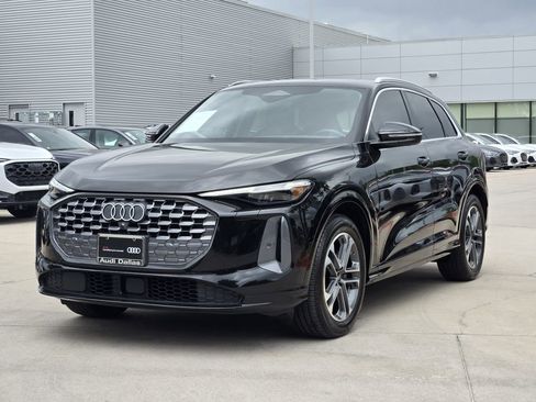 Used 2025 Audi Q5 Prestige AWD/4WD image 6