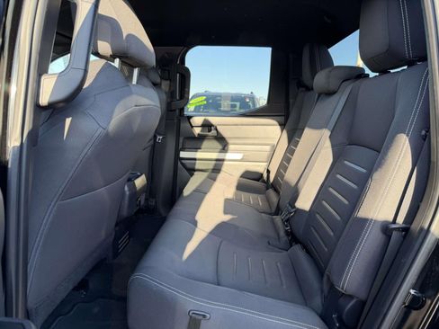 Certified 2024 Toyota Tacoma TRD Off-Road image 16