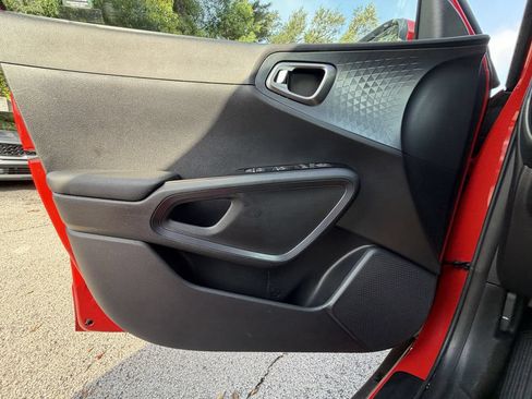 Used 2022 Kia Soul S FWD image 20