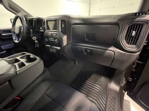 Used 2019 Chevrolet Silverado 1500 Custom w/ Custom Value Package AWD/4WD image 28