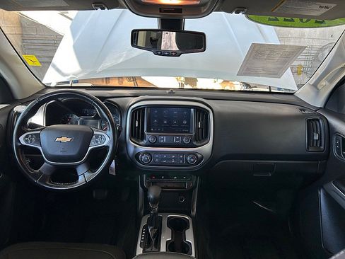 Used 2022 Chevrolet Colorado LT w/ LT Convenience Package image 20