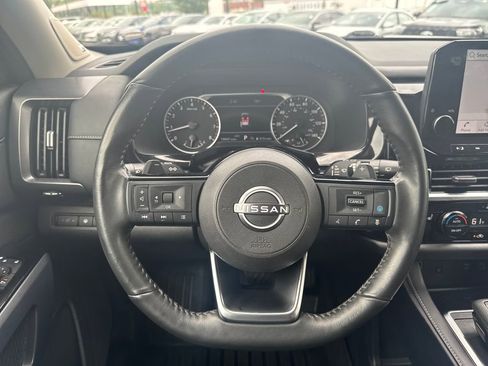 Used 2023 Nissan Pathfinder SL w/ SL Premium Package AWD/4WD image 25