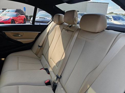 Used 2018 BMW 330i xDrive Sedan w/ Premium Package image 23