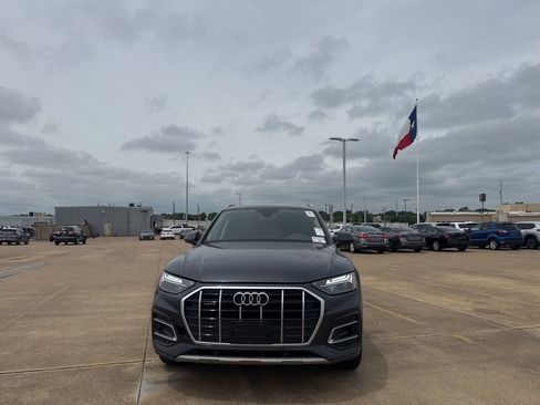 Used 2023 Audi Q5 2.0T Premium w/ Convenience Package AWD/4WD image 5