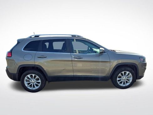 Used 2019 Jeep Cherokee Latitude w/ Popular Appearance Group AWD/4WD image 2