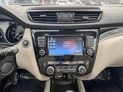 Used 2018 Nissan Rogue Sport SL w/ SL Premium Package AWD/4WD image 15