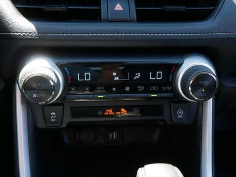 Certified 2025 Toyota RAV4 XLE AWD/4WD image 19
