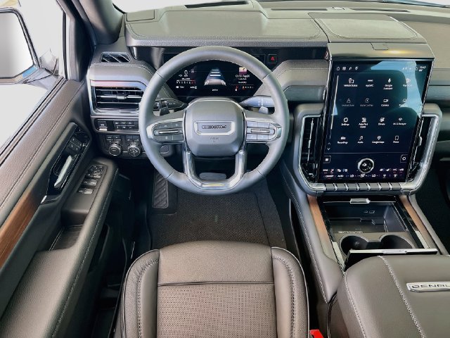 New 2026 GMC Yukon Denali AWD/4WD image 16