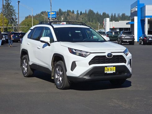 New 2025 Toyota RAV4 XLE image 2
