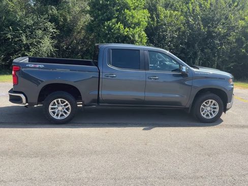 Used 2021 Chevrolet Silverado 1500 LT w/ Bed Protection Package AWD/4WD image 9