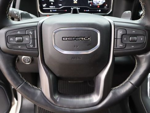 Used 2024 GMC Sierra 1500 Denali Ultimate AWD/4WD image 12