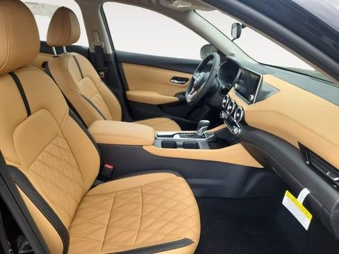 New 2025 Nissan Sentra SV w/ SV Premium Package image 15