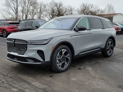 New 2026 Lincoln Nautilus Premier w/ Equipment Group 102A image 8