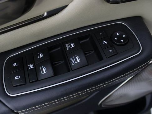 Used 2020 RAM 1500 Limited image 18