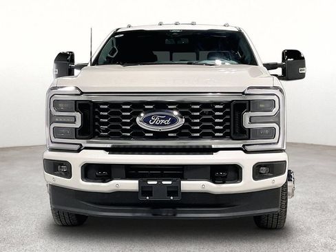 Used 2026 Ford F350 Platinum AWD/4WD image 4