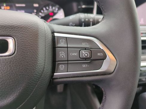 Certified 2024 Jeep Compass Limited image 24