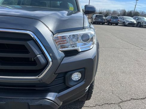 Used 2021 Toyota Tacoma SR5 image 28