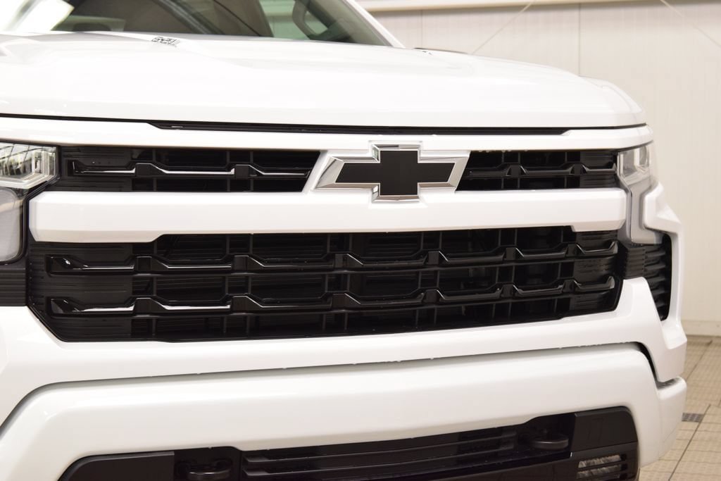 New 2026 Chevrolet Silverado 1500 RST w/ Z71 Off-Road Package AWD/4WD image 11
