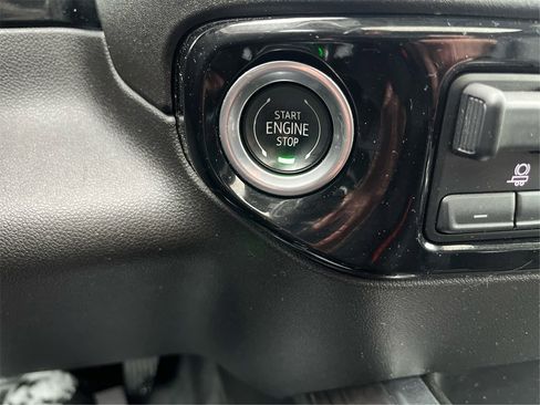 Used 2024 Chevrolet Silverado 1500 LTZ w/ LTZ Premium Package image 52