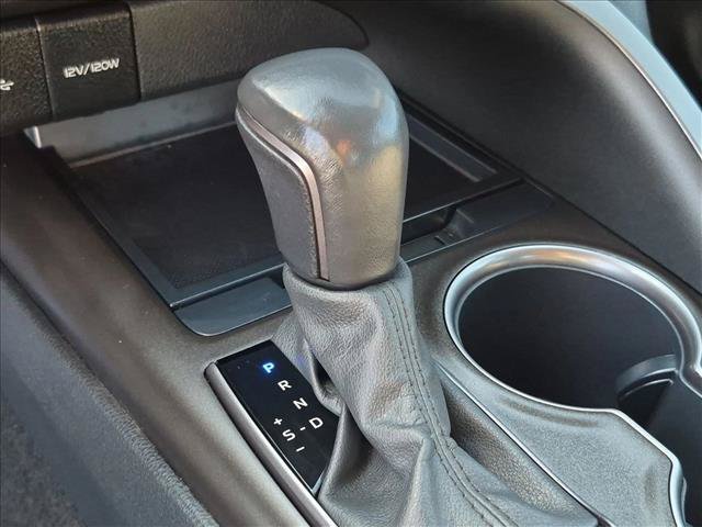 Used 2024 Toyota Camry SE FWD image 12