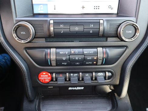 Used 2017 Ford Mustang Shelby GT350 w/ Electronics Package RWD image 28