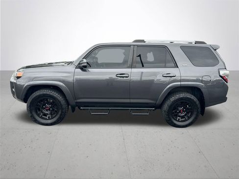 Used 2019 Toyota 4Runner SR5 Premium AWD/4WD image 10