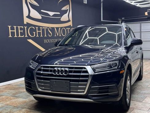 Used 2018 Audi Q5 2.0T Premium w/ Convenience Package AWD/4WD image 3